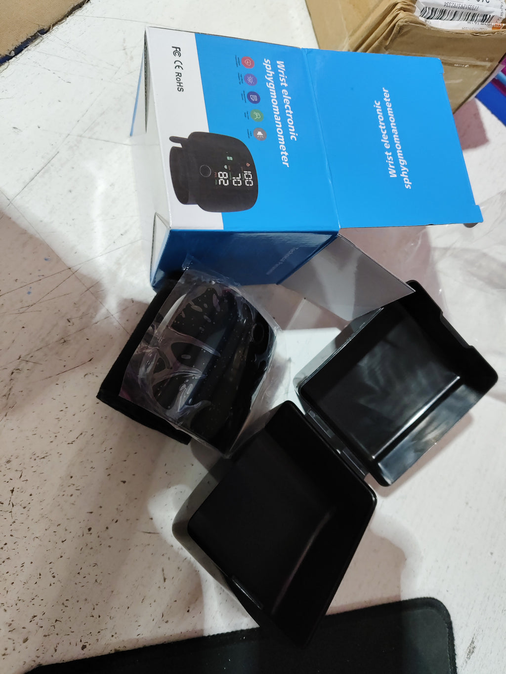 Wrist Sphygmomanometer Rechargeable Blood Pressure Meter Wrist Blood Pressure Eter Smart Touch Screen Blood Pressure Meter Household Electronics